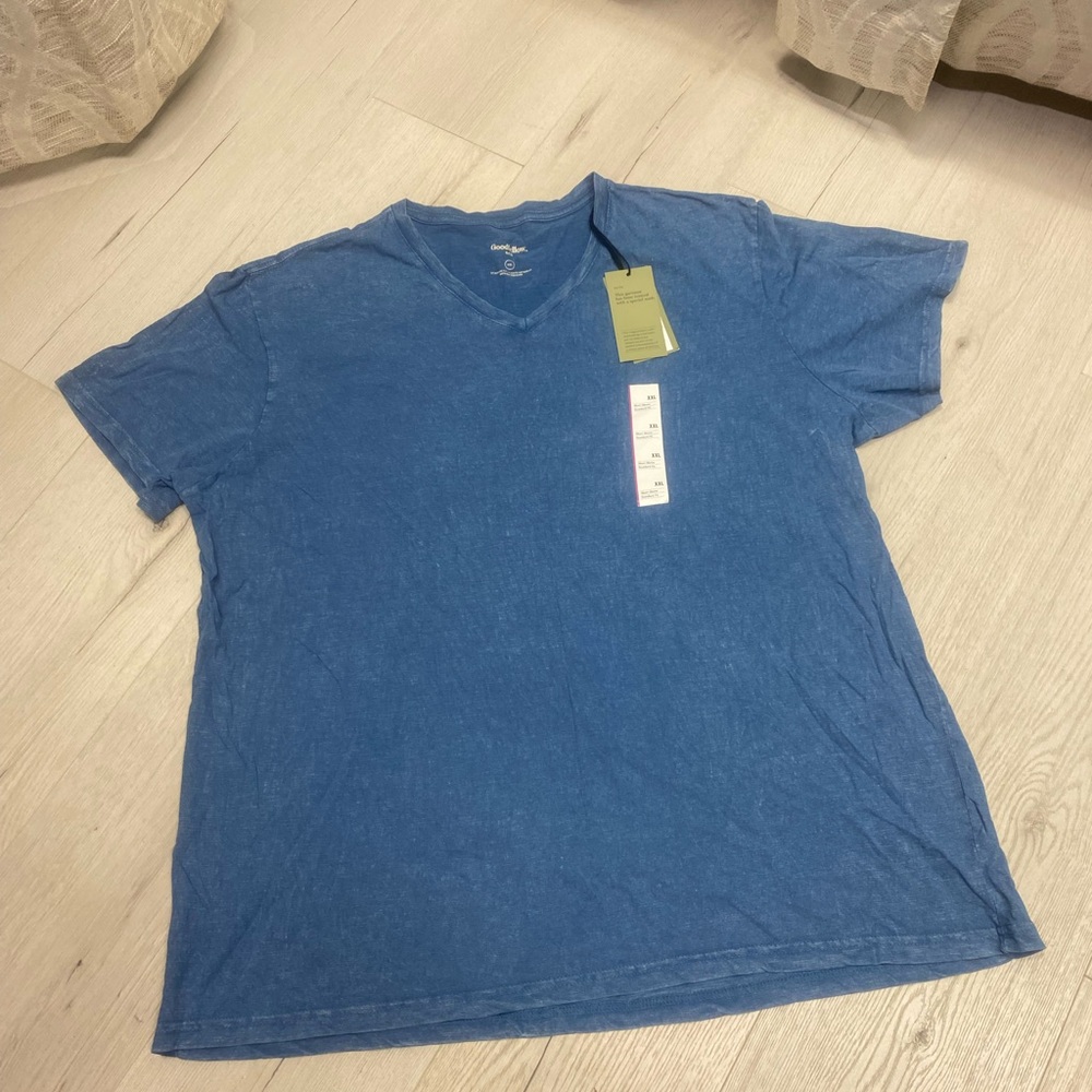 Goodfellow & Co Men's V-Neck Short Sleeve Tee in Royal Blue